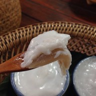 คุณนุช ขนมถ้วยมะพร้าวอ่อน