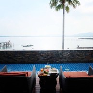 The Moon Restaurant at Jantraburee Boutique Resort จันทบุรี
