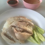 เมนูของร้าน หลักเมือง ข้าวมันไก่ ปราจีน