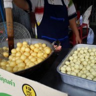 ขนมไข่เต่าเจ้าเก่ากรุงไทย