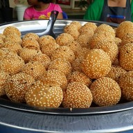 ขนมไข่เต่าเจ้าเก่ากรุงไทย