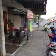 โจ๊กหมูทรงเครื่อง