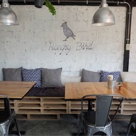 Hungry Bird : Eatery & Bar