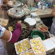 บานเช้าขนมครก