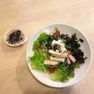 เมนูของร้าน Salad village นครสวรรค์