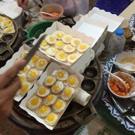 บานเช้าขนมครก