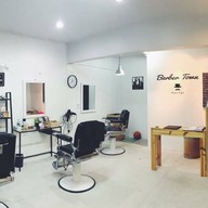 Barber Town