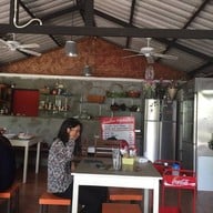 บรรยากาศ ก๋วยเตี๋ยวขลุกขลิกในสวน