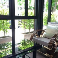 บรรยากาศ กาแฟบ้านช่างหล่อ