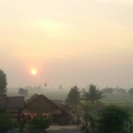 บรรยากาศ สวนอาหารร้านแหลมแท่น บ้านโคกศรี