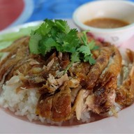 เมนูของร้าน ข้าวมันไก่ทอดเจ๊แกะ