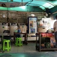 บรรยากาศ ป้าแมว อาหารตามสั่ง&ข้าวขาหมู