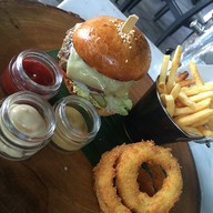 เมนูของร้าน Chon Thai Restaurant โรงแรม เดอะ สยาม