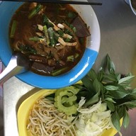 ก๋วยเตี๋ยวไก่มะระไทเลย