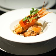 เมนูของร้าน Royal Osha ร่วมฤดี