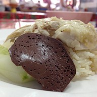 ข้าวมันไก่ น้ำจิ้มสูตรมหัศจรรย์