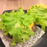 เมนูของร้าน TEDDY's Bigger Burgers Gateway เอกมัย