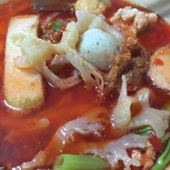 ก๋วยเตี๊ยวเจ๊หมวย (เจ้าเก่า หลังกิมหยง)