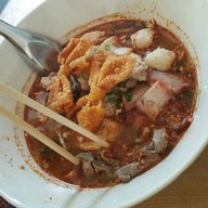 ก๋วยเตี๋ยวหมูคุณย่าสูตรโบราณ