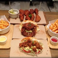 Mono Mono BKK 24 avenue