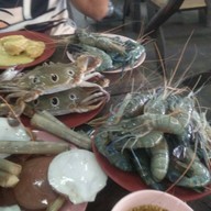 ตังค์เต็ม กุ้งย่าง ติวานนท์