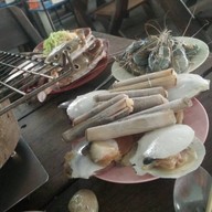 ตังค์เต็ม กุ้งย่าง ติวานนท์