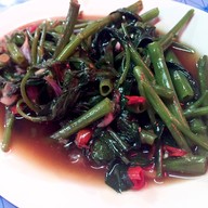 เมนูของร้าน ข้าวต้มกุ๊ย กม.1