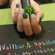 At Nailbar&spaclub