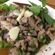 เมนูของร้าน สบายใจไก่ย่าง (ดั้งเดิม) เอกมัย