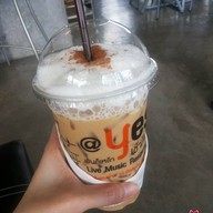 @yes เย็นก็เหล้า เช้าก็แฟ