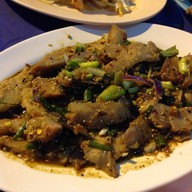 ลาบเป็ดยโส ถ.เจริญราษฎร์