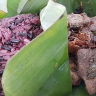 เมนูของร้าน ข้าวเหนียวห่อใบตอง สันทราย