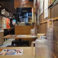 บรรยากาศ Menya Samuri Zin