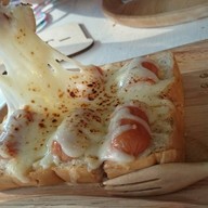 Loft Toast by..เด็กนอก