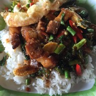 เมนูของร้าน ครัวแม่จาก