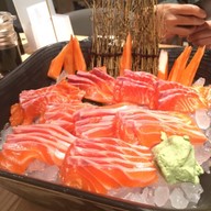 เมนูของร้าน Neta Fish & Meat เดอะ สตรีท