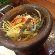 ช.ช้าง ส้มตำยกครก ธรรมศาสตร์ ศูนย์รังสิต