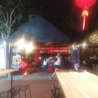 บรรยากาศ The Burger Bar Boat Quay