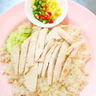 เมนูของร้าน ข้าวมันไก่บ้าน แยกการุณ