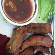 ตำนัว ครัวอีสาน แม่ริมพลาซ่า
