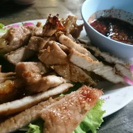 เมนูของร้าน ลาบยโส สุกี้หม้อดิน