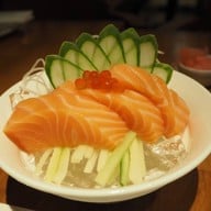 เมนูของร้าน Maki Maki Sushi Bar & Bistro No.88 Thonglor Soi 5