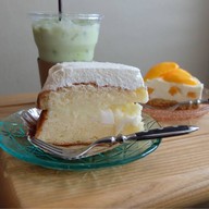 The Fat Beagle Cafe & Bake Shoppe