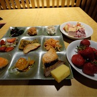 Daichi no okurimono Ueno