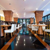 nahm โรงแรมโคโม เมโทรโพลิแทน กรุงเทพฯ