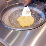 FRESHY FREEZE เซ็นทรัล เวิลด์