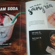 MOOD Cafe & Studio