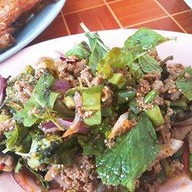 เมนูของร้าน พรไก่ย่าง