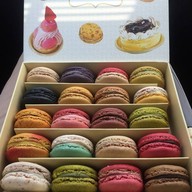 Dhara Dhevi Macaron เซนทรัล ศาลายา