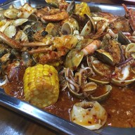 ซุ้มแซ่บ